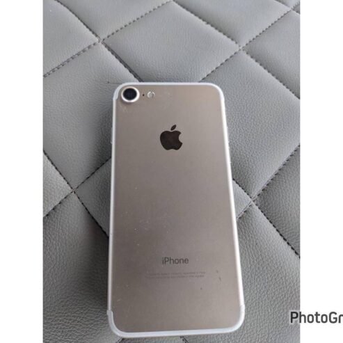 IPHONE 7PLAIN: GB32😎Clean