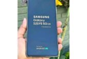 SAMSUNG S20 FE 5G: GB128Clean