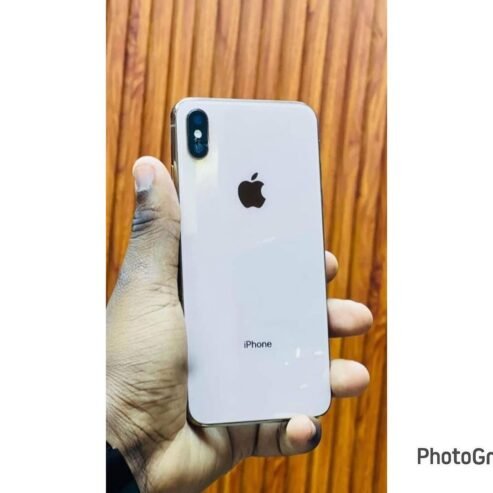 IPHONE XS MAX: GB64Clean