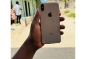 IPHONE XS MAX: GB64😎Clean