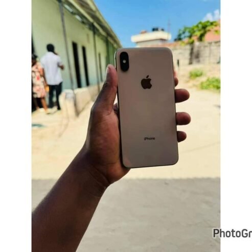 IPHONE XS MAX: GB64😎Clean