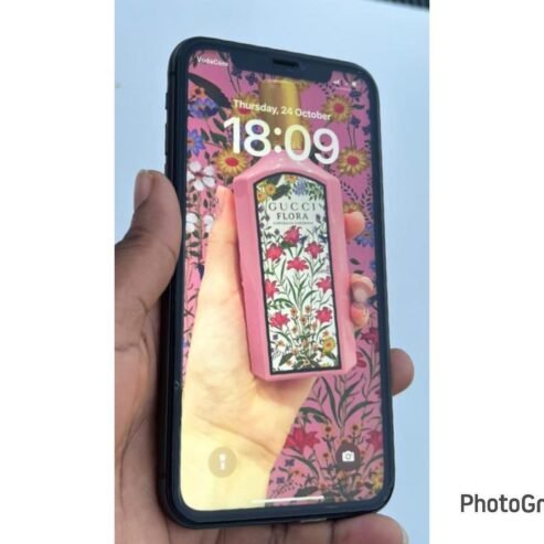 IPHONE 11PLAIN: Gb128😎Clean