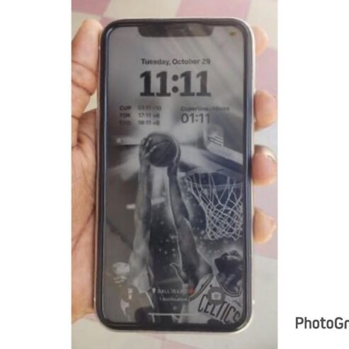 IPHONE 11PLAIN: GB128😎Clean