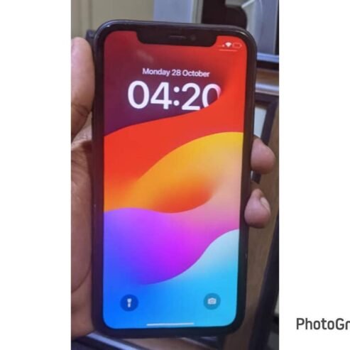 IPHONE 11PLAIN: Gb64😎Clean