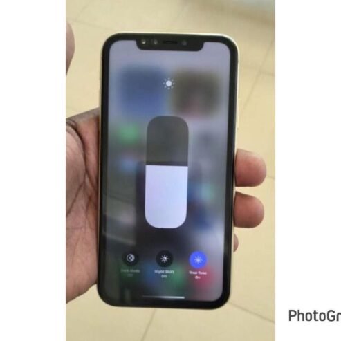 IPHONE 11PLAIN: GB128😎Clean