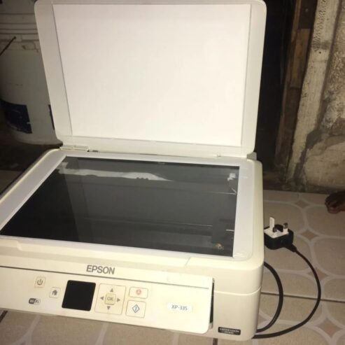 Epison Xp 245 na Xp 335