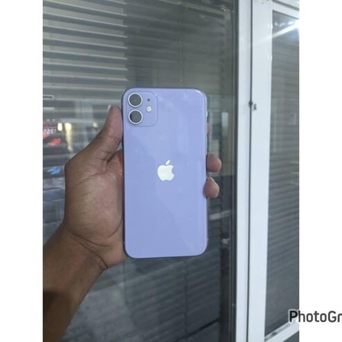IPHONE 11PLAIN: GB64😎Clean