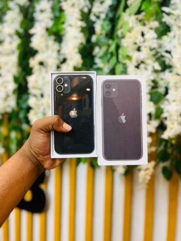 IPHONE 11PLAIN: GB64Clean