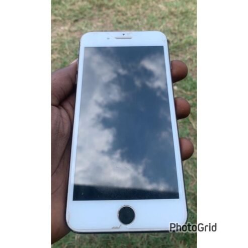 IPHONE 8PLUS: GB64Clean