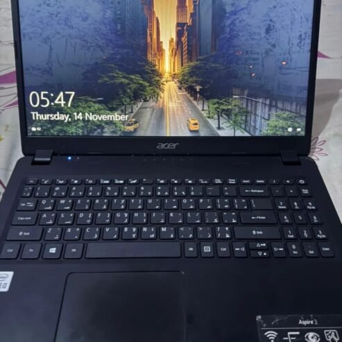LAPTOP ACER RAM 8 COREi3 GB 200