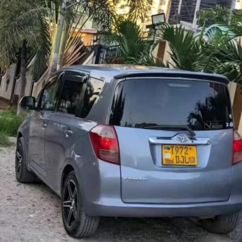 Toyota Ractis DJL