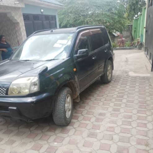 NISSAN EXTRAIL BXR