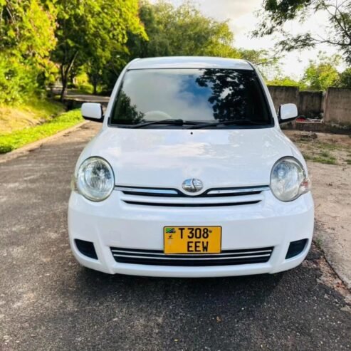 TOYOTA SIENTA