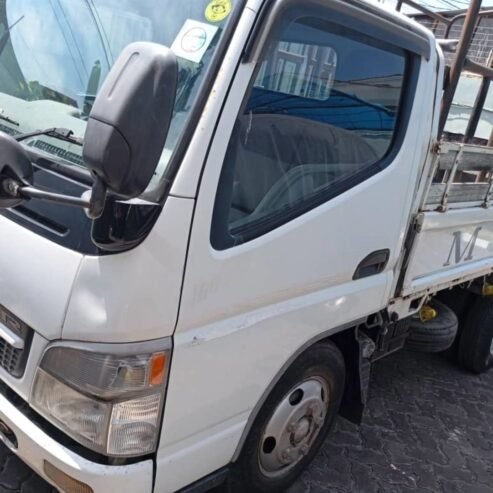 MISTUBISHI CANTER