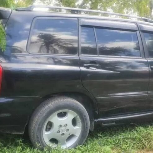 TOYOTA KLUGER