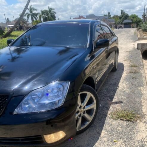 TOYOTA CROWN DMJ