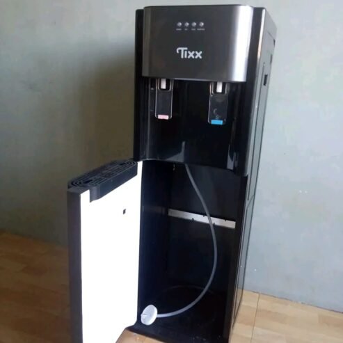 WATER DISPENSER