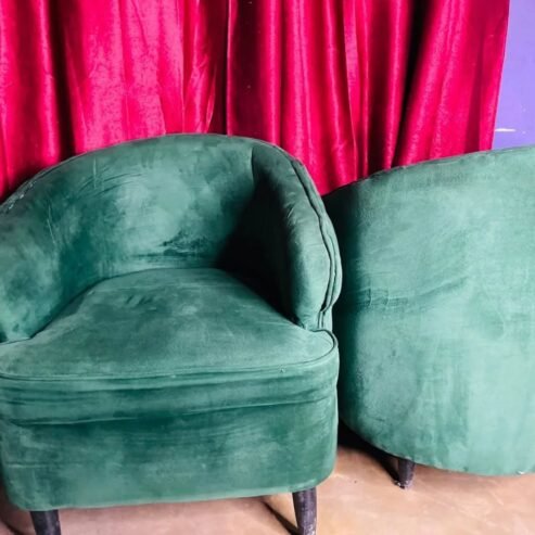 ARMS CHAIRS