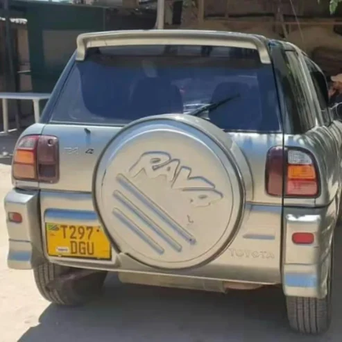 TOYOTA RAV4