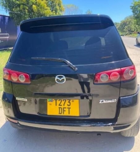 Mazda demio