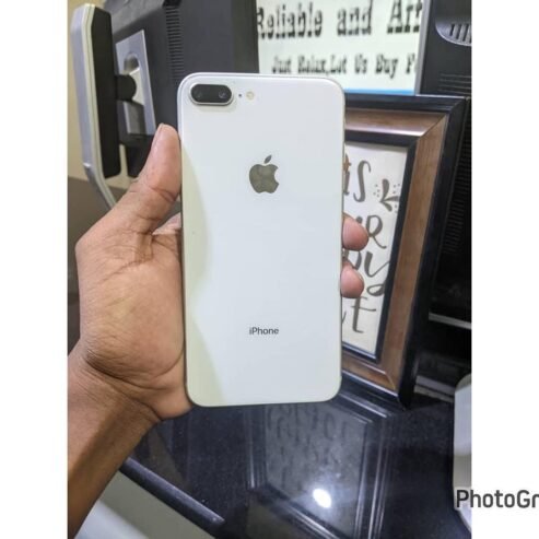 IPHONE 8PLUS: GB256😎Clean