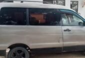 Toyota Noah model DEQ