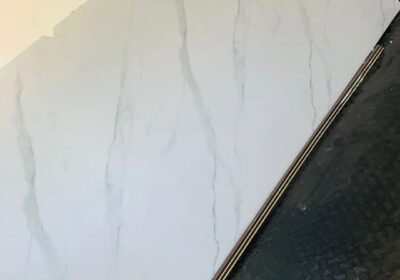 1000030122