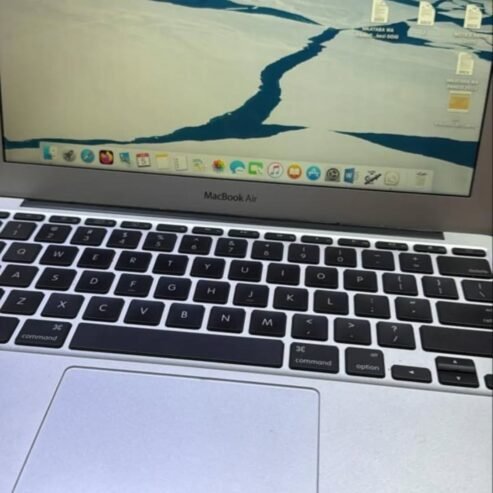 MACBOOK AIR 2010