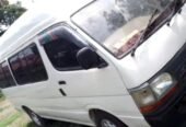 TOYOTA HIACE