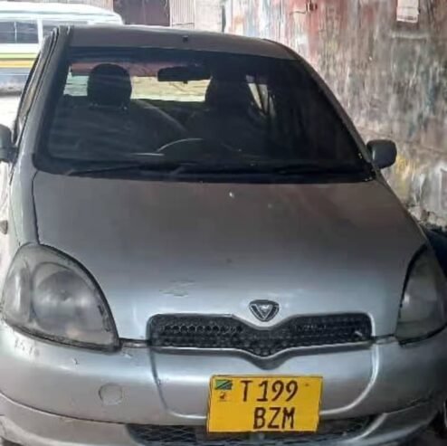 TOYOTA VITZ