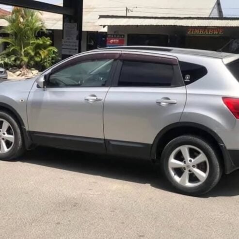 NISSAN DUALIS