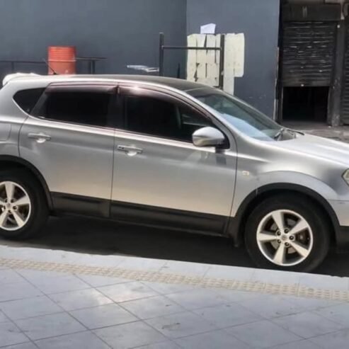 NISSAN DUALIS