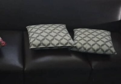 1000036851