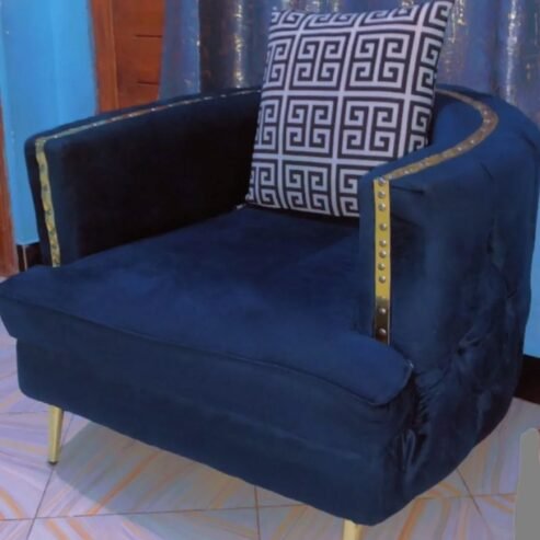 ARM CHAIR