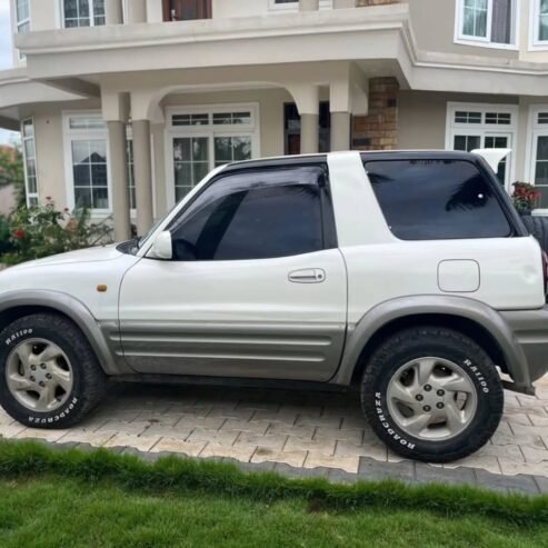 RAV4