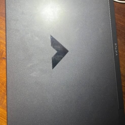 HP Victus 15