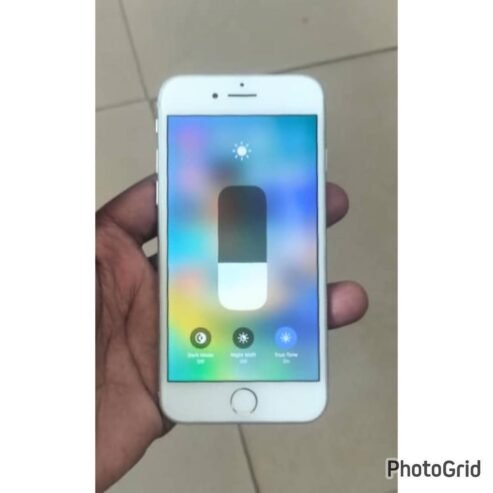 IPHONE 8PLAIN: GB64😎Clean