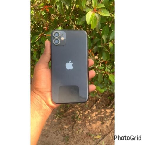 IPHONE 11PLAIN: GB64😎Clean