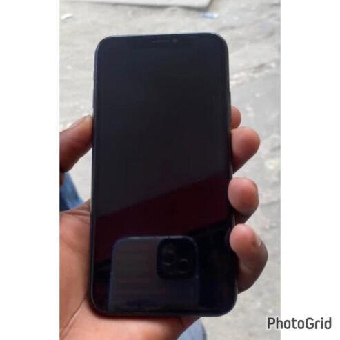 IPHONE XS MAX: GB64😎Clean