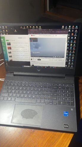 HP victus 15