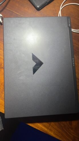 HP victus 15