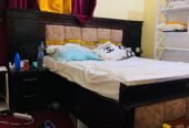 KITANDA 5 KWA 6 + BED SIDE