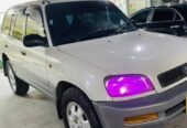 TOYOTA RAV4 OLD MODEL