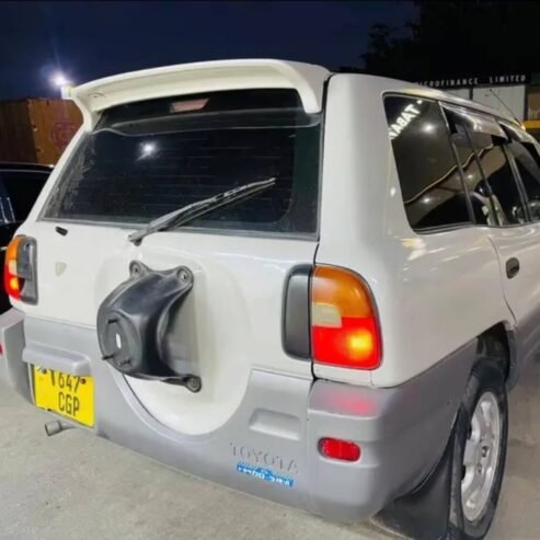 TOYOTA RAV4 OLD MODEL