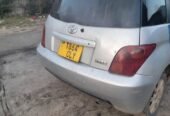 TOYOTA IST