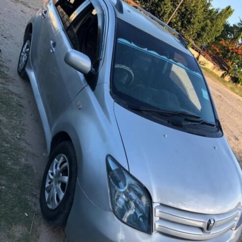 TOYOTA IST DDS