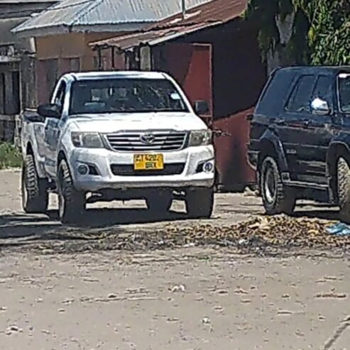 TOYOTA PICKUP