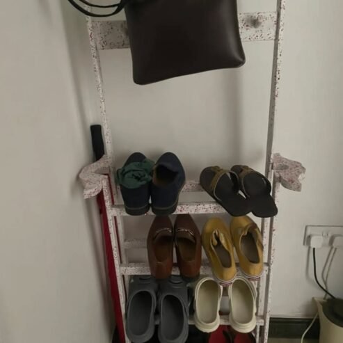 SHOE RACK