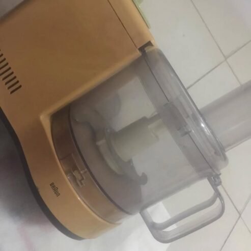 FOOD PROCESSOR