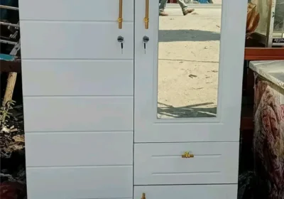 1000070557